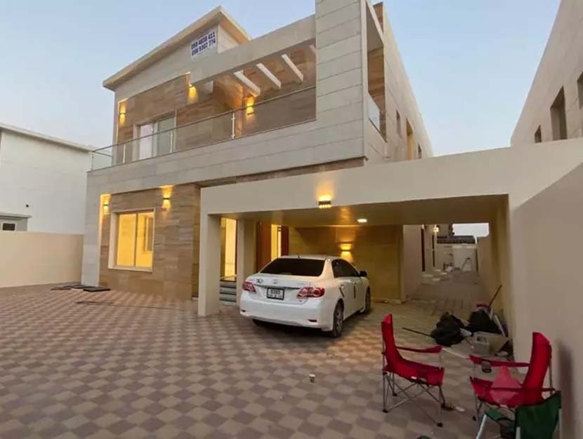فيلا للبيع في منطقة الروضة1 عجمان